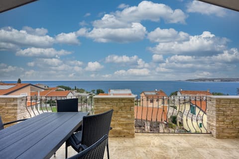 Successful Airbnb property: Emma Monte Rosso in Crveni Vrh