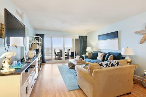 Sandy Key 635 - Oceanfront Condo w/Gulf Views, Poo