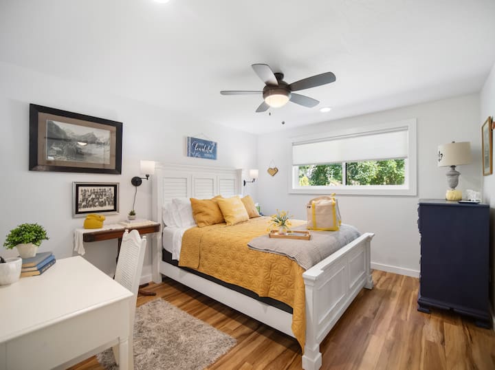 402 S Wide River Rd-44