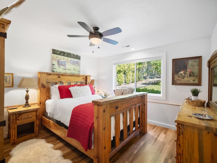 402 S Wide River Rd-51