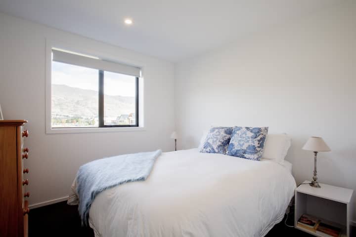 Air BNB_D Doug Ledgerwood Dr -16