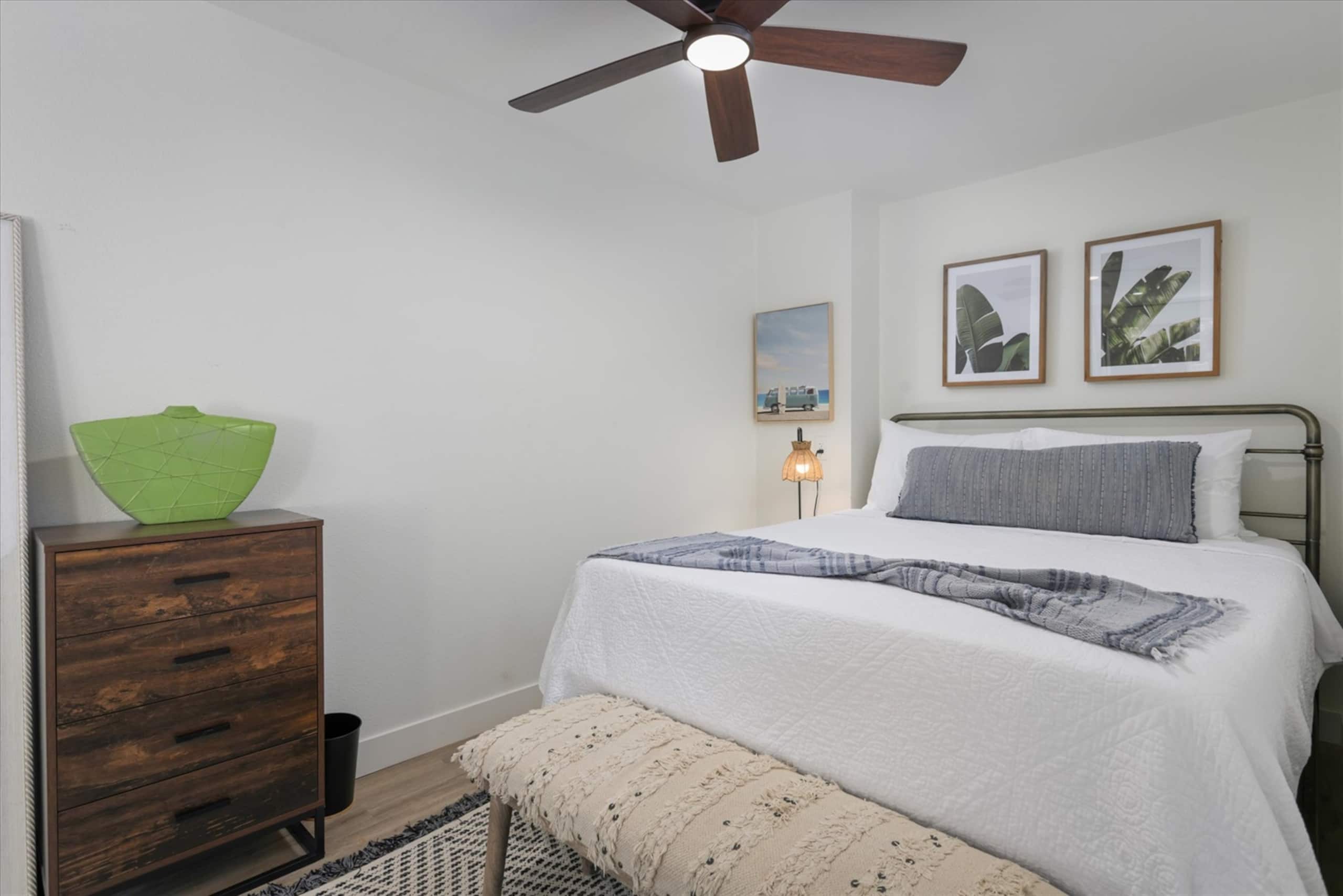 Guesthouse in Kailua-Kona · ★4.81 · 2 bedrooms · 3 beds · 1 private bath - Image 9