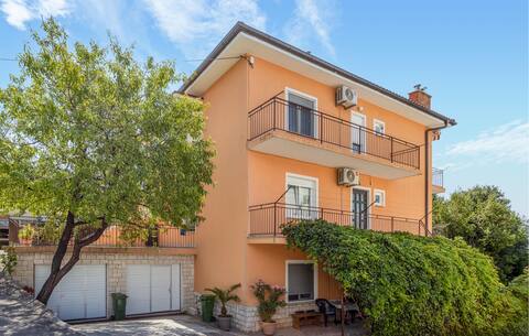 Beautiful apartment in Novi Vinodolski