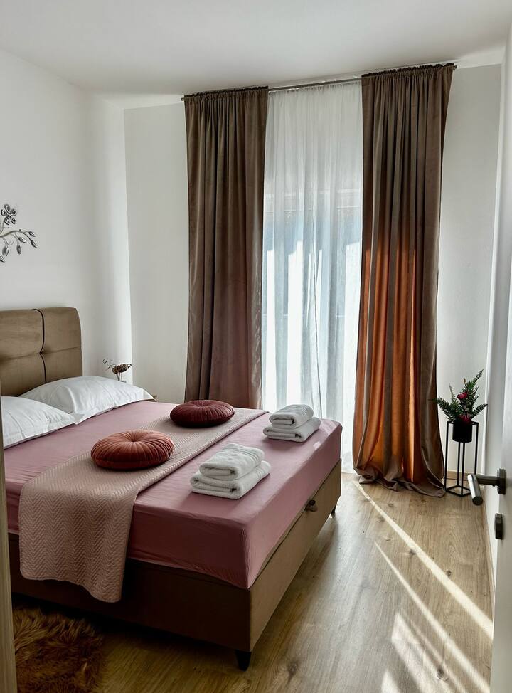 Spálňa 1, Rozloha: 11 m²