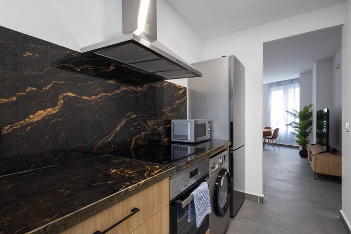 The Patraix Apartment 04 by Florit Flats gallery image 3