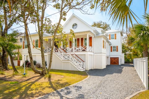 The Villa Pairidaeza - New Build With Pool