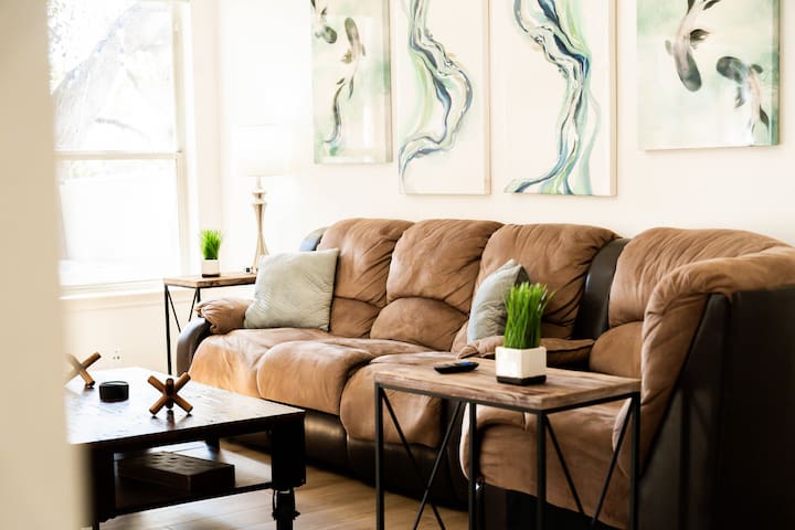 Elegance.Rent managed Airbnb listing 2