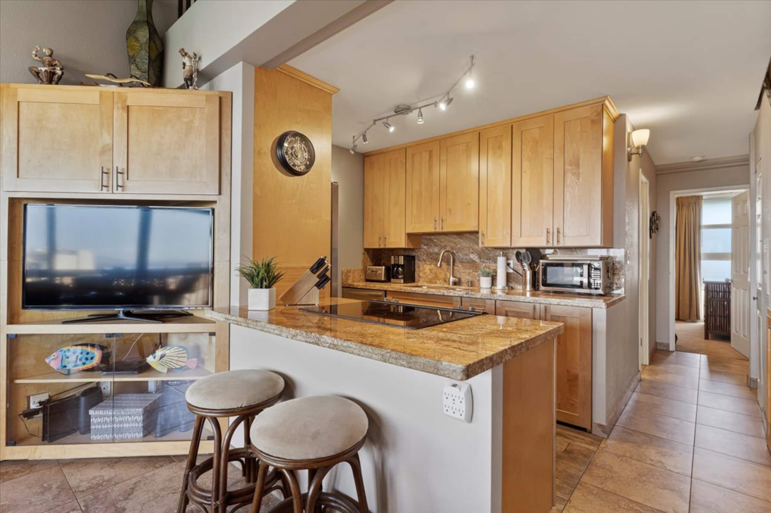 Condo in Kihei · ★4.7 · 2 bedrooms · 2 beds · 2 shared baths - Image 3