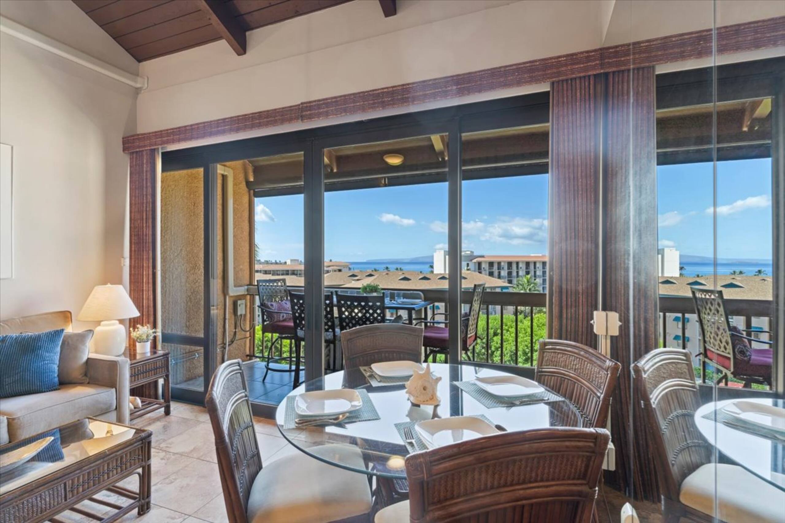 Condo in Kihei · ★4.7 · 2 bedrooms · 2 beds · 2 shared baths - Image 14