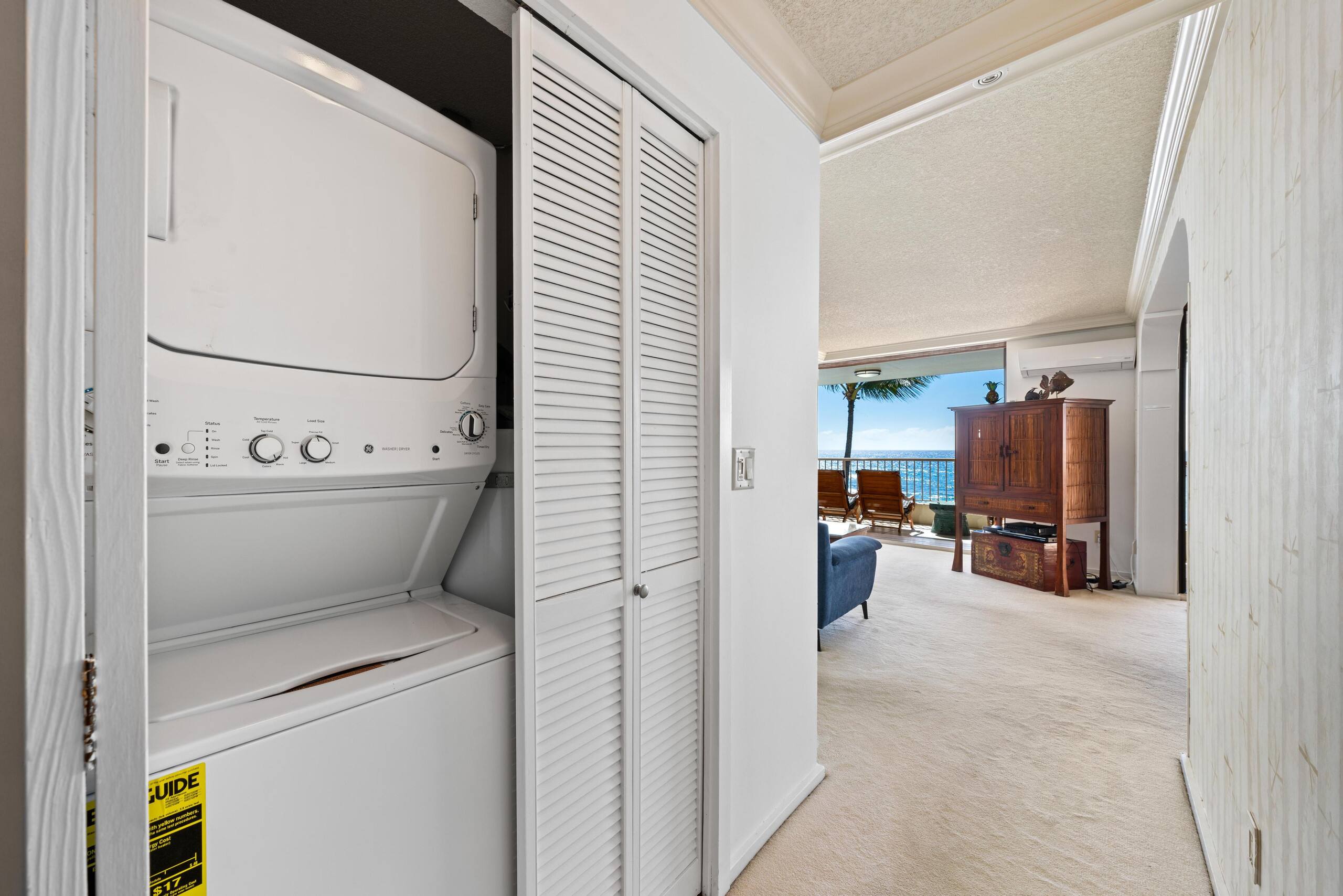 Condo in Kailua-Kona · ★4.67 · 3 bedrooms · 4 beds · 3 baths - Image 26