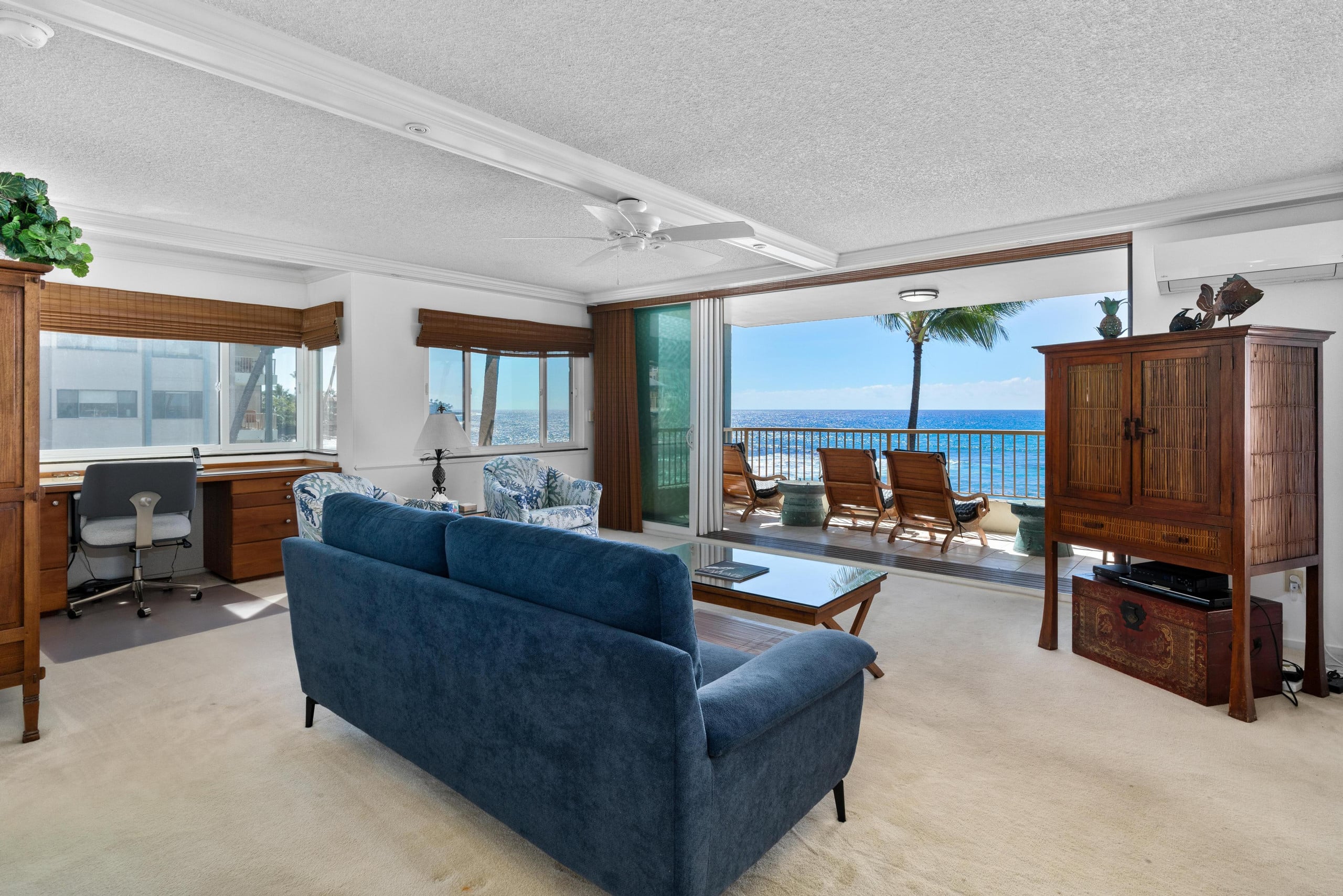 Condo in Kailua-Kona · ★4.67 · 3 bedrooms · 4 beds · 3 baths - Image 4