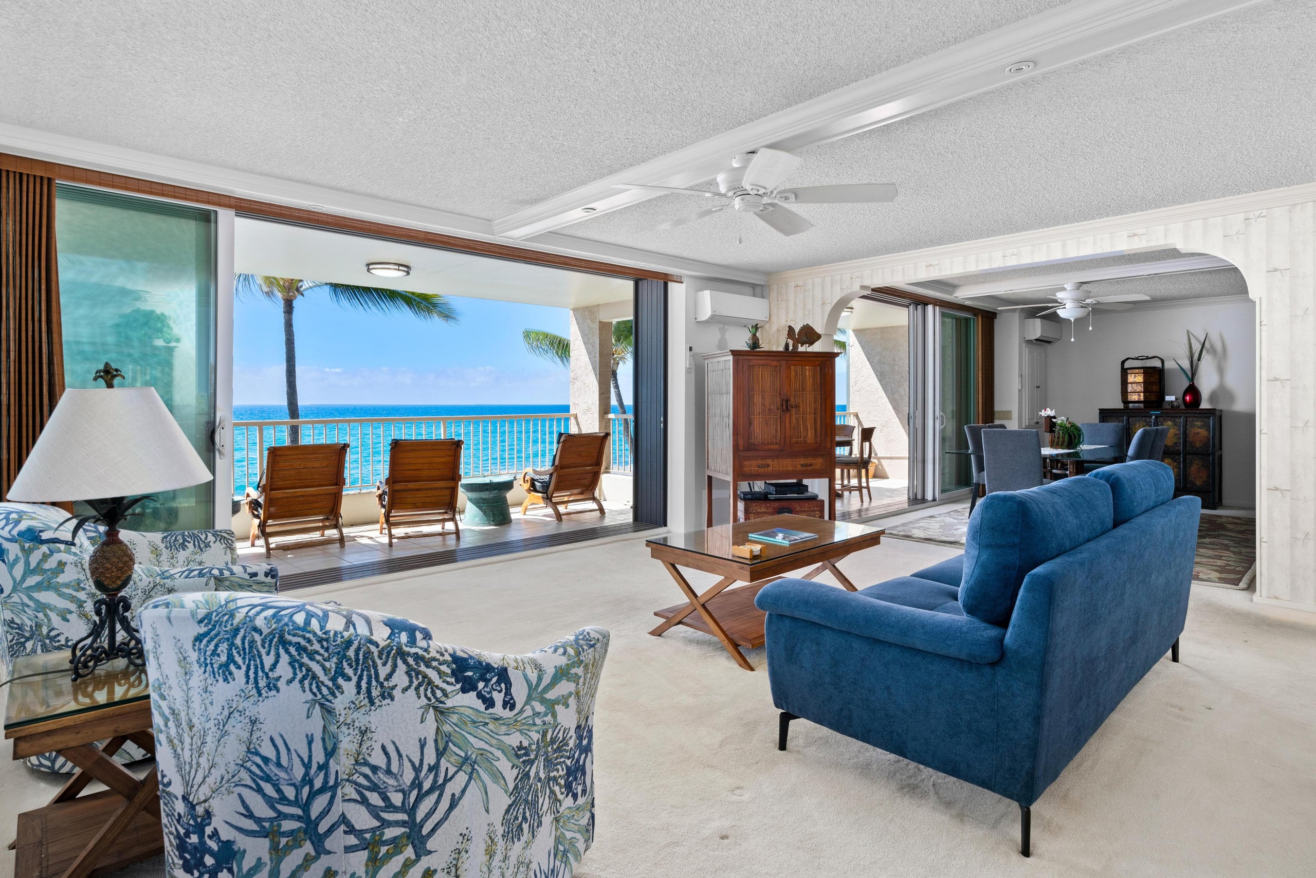 Condo in Kailua-Kona · ★4.67 · 3 bedrooms · 4 beds · 3 baths - Image 3