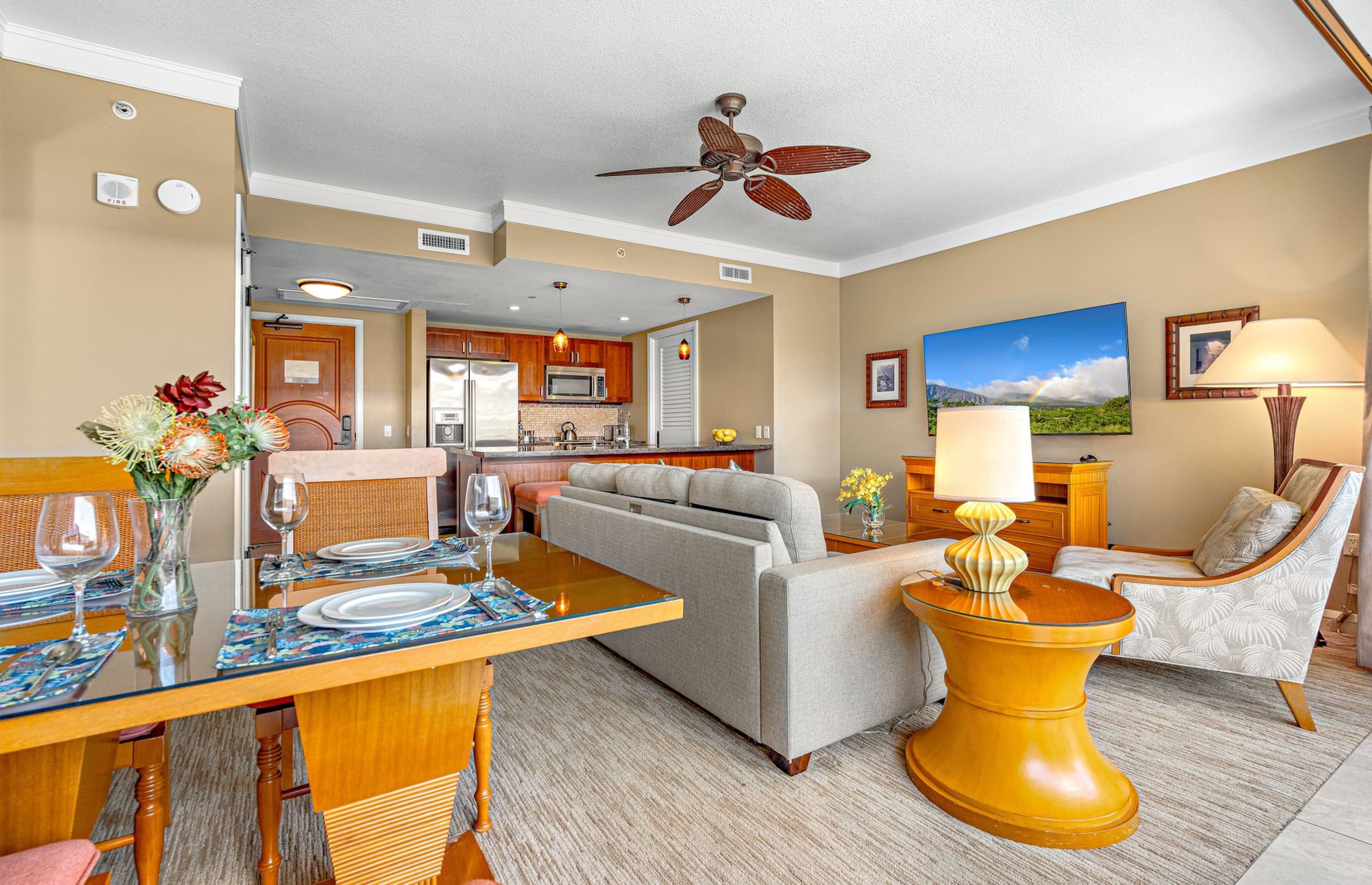 Condo in Lahaina · ★4.83 · 1 bedroom · 2 beds · 1 bath - Image 10