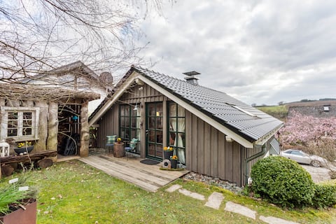 Top Airbnb: Haus Waldesruh in Olsberg
