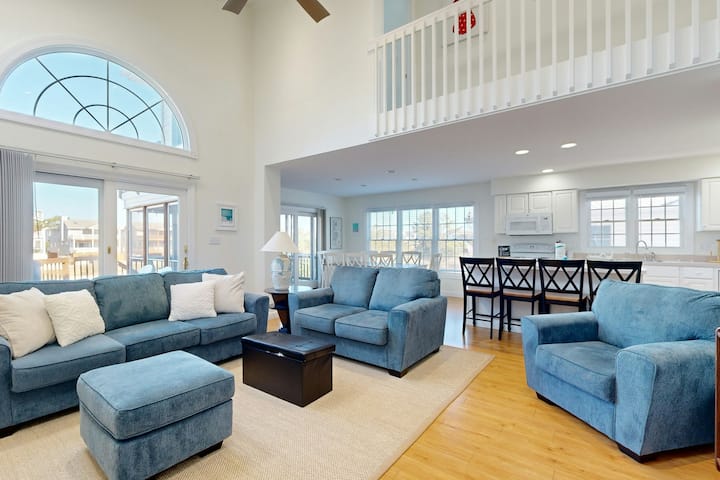 Town Of Bethany Beach Home On The Canal With Balco - Bethany Beach, DE
