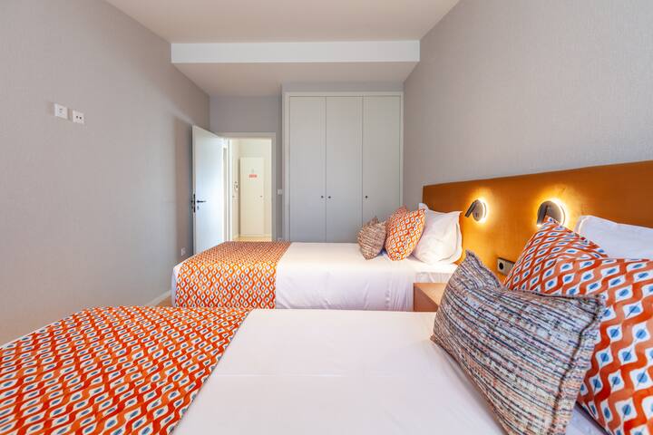 Savvy Signature Apartments – 5 gallery image 4