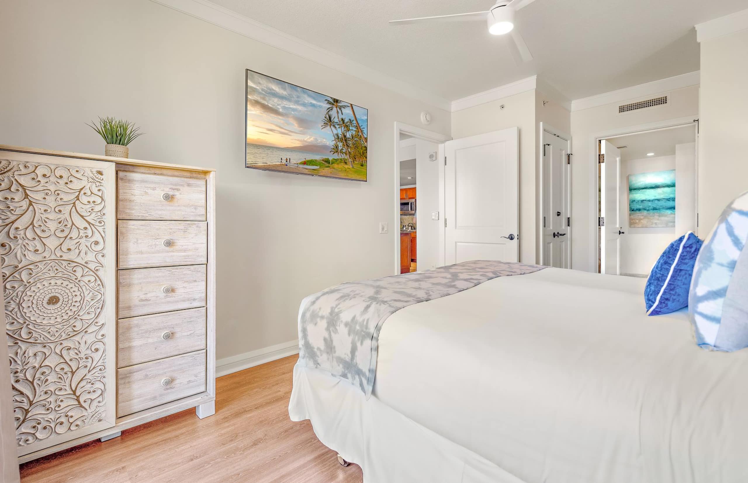Condo in Lahaina · ★4.93 · 2 bedrooms · 3 beds · 2 baths - Image 24