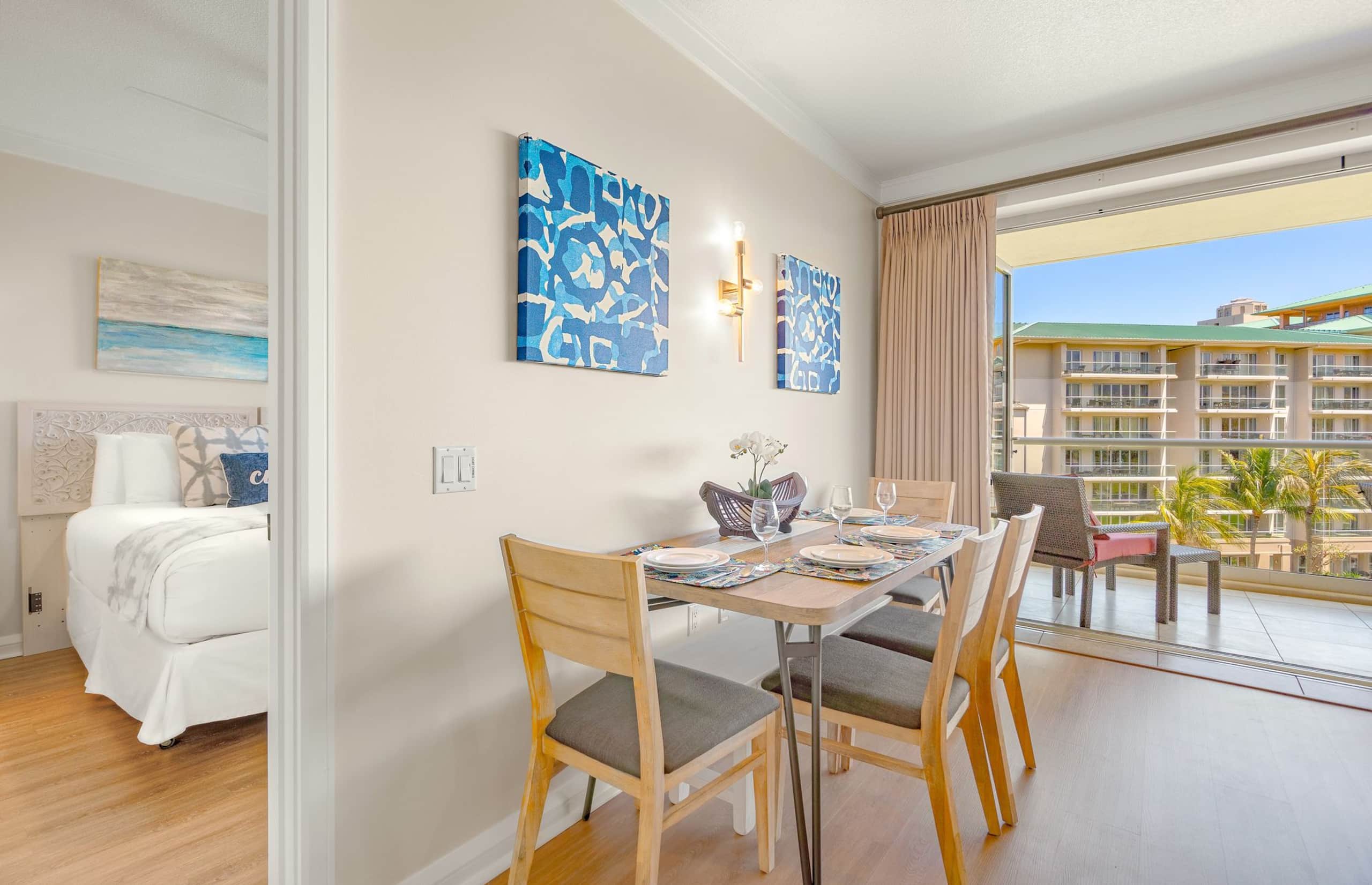 Condo in Lahaina · ★4.93 · 2 bedrooms · 3 beds · 2 baths - Image 12
