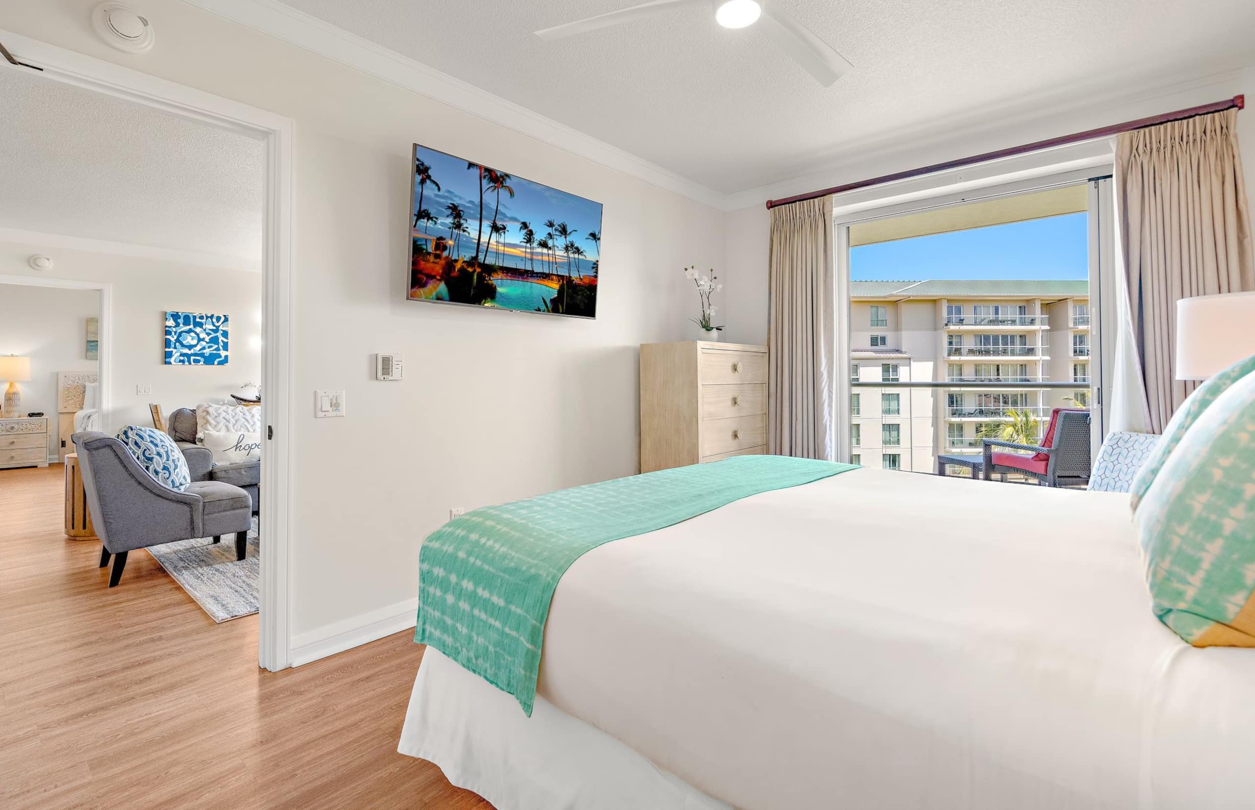 Condo in Lahaina · ★4.93 · 2 bedrooms · 3 beds · 2 baths - Image 19