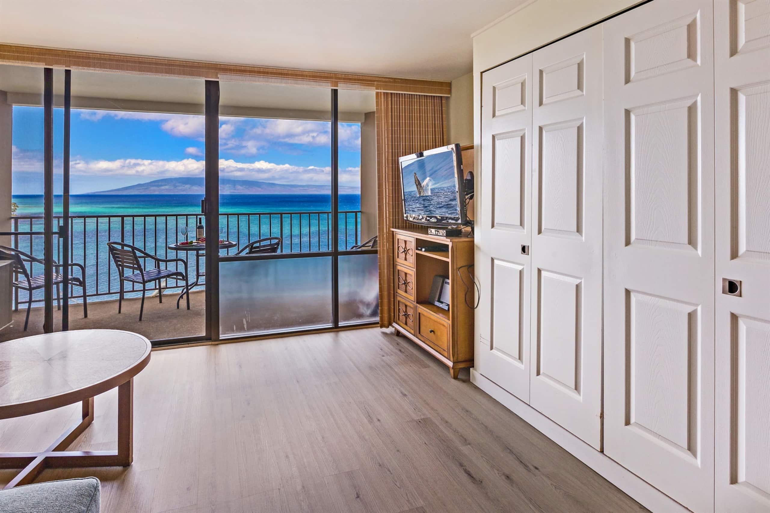 Condo in Lahaina · ★4.9 · 1 bedroom · 2 beds · 1 bath - Image 20