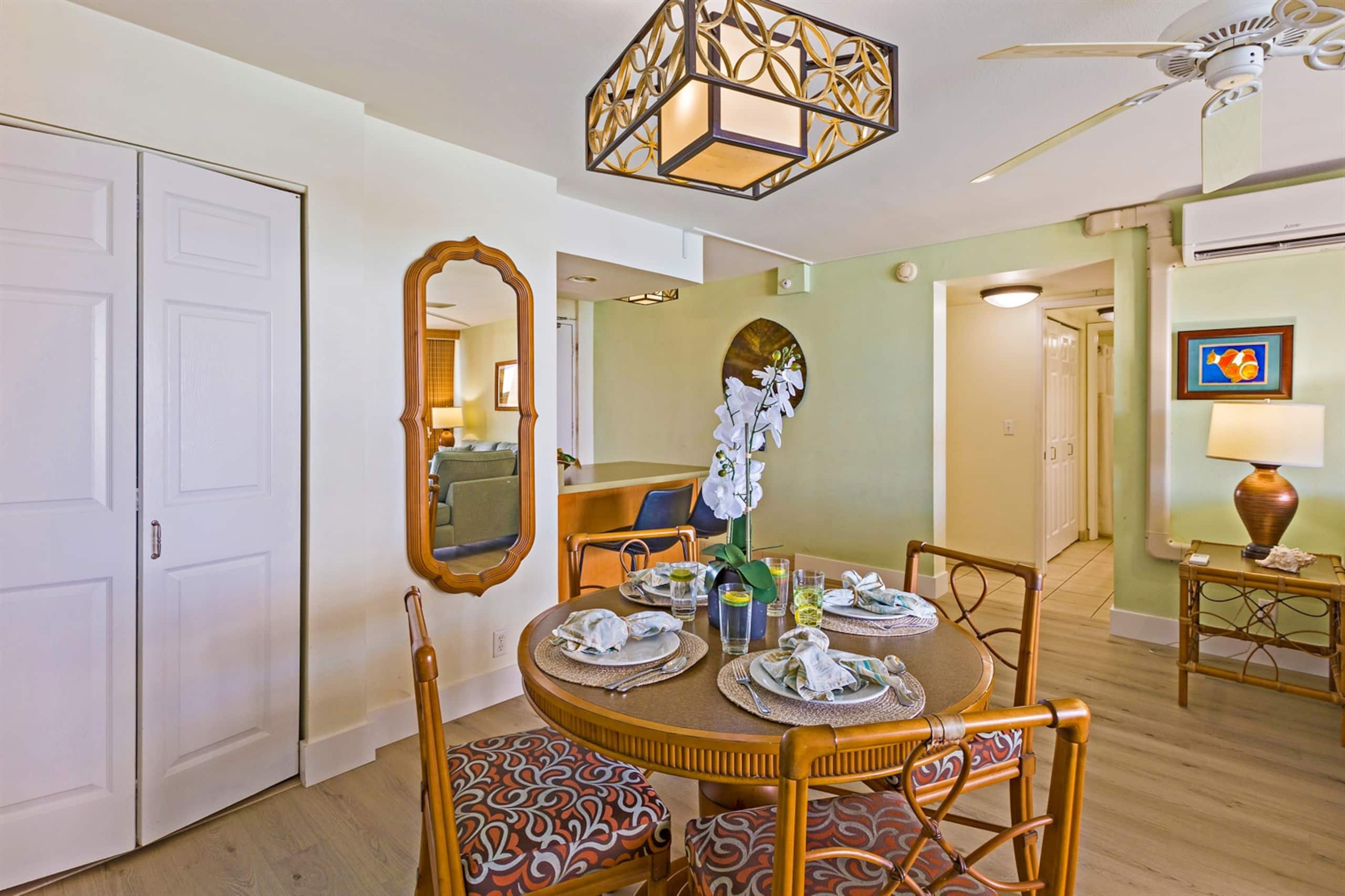 Condo in Lahaina · ★4.9 · 1 bedroom · 2 beds · 1 bath - Image 14