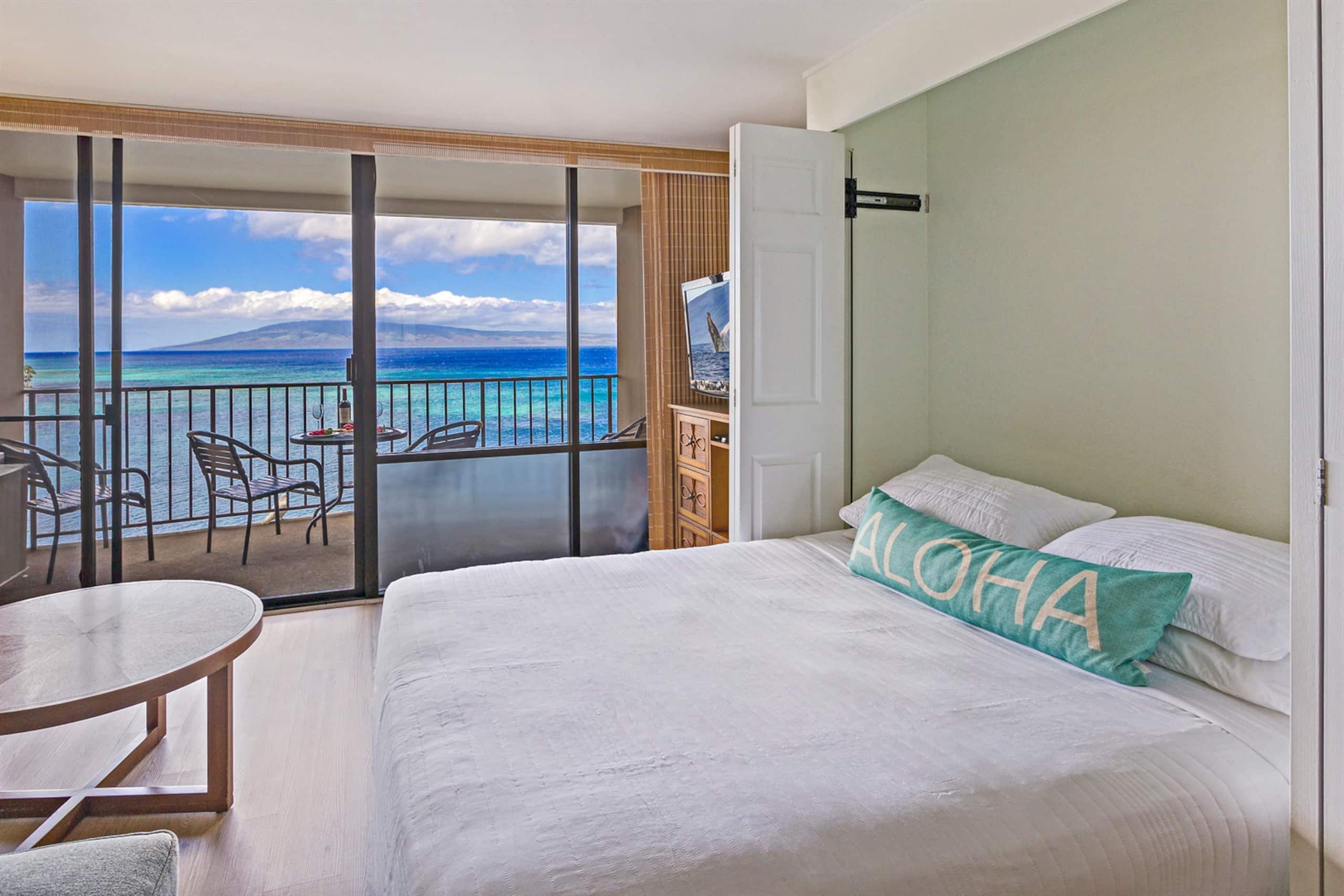 Condo in Lahaina · ★4.9 · 1 bedroom · 2 beds · 1 bath - Image 19