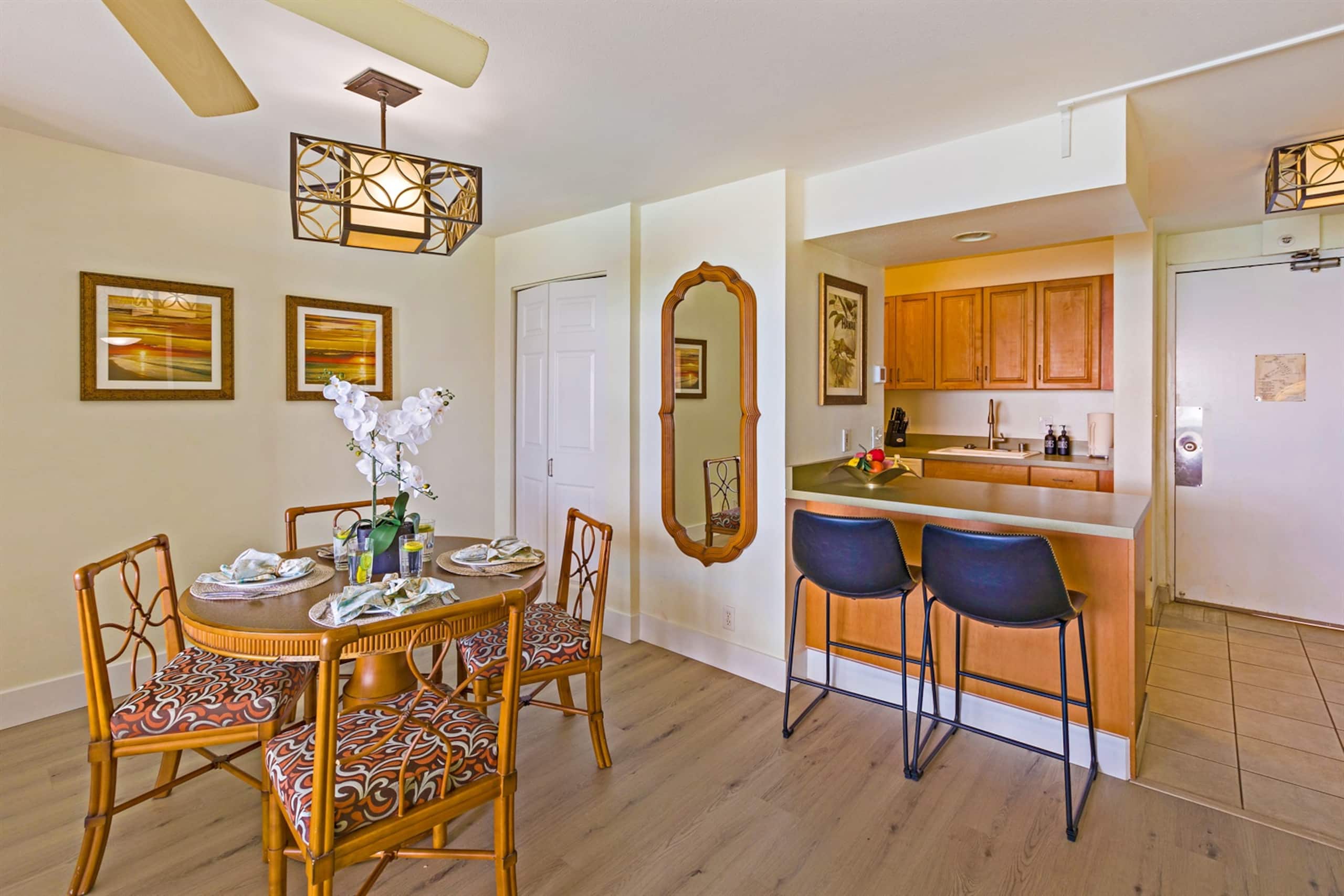 Condo in Lahaina · ★4.9 · 1 bedroom · 2 beds · 1 bath - Image 13