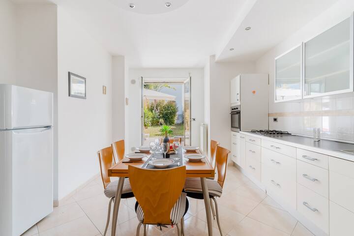 Casa vacanze Iside in centro gallery image 5