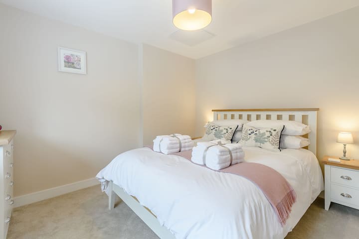 Dhomë gjumi Kingsize