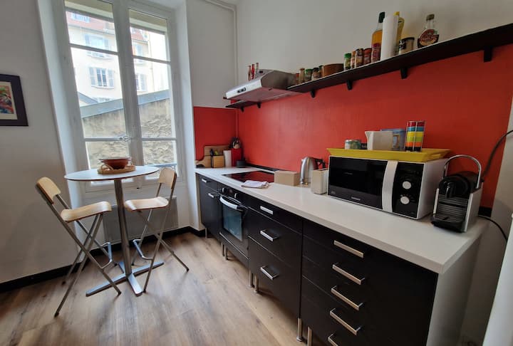 #Gl L Le Victor Hugo - ibis Styles Grenoble Centre Gare