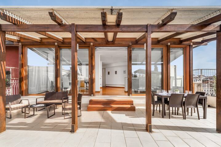 Attico Dolce Vita by BarbarHouse gallery image 4