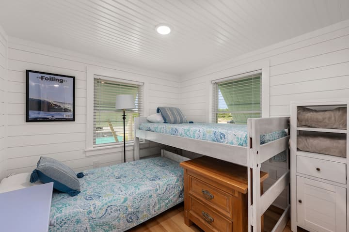NH364: Nags Head 364 | LL Bedroom 2 - Two Twin Beds