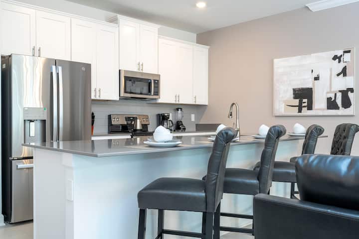 Fantastic Mickey House Waterpark Near Disney 2572 - Kissimmee, FL
