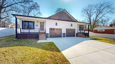 The Lincoln B | Downtown Dreamin