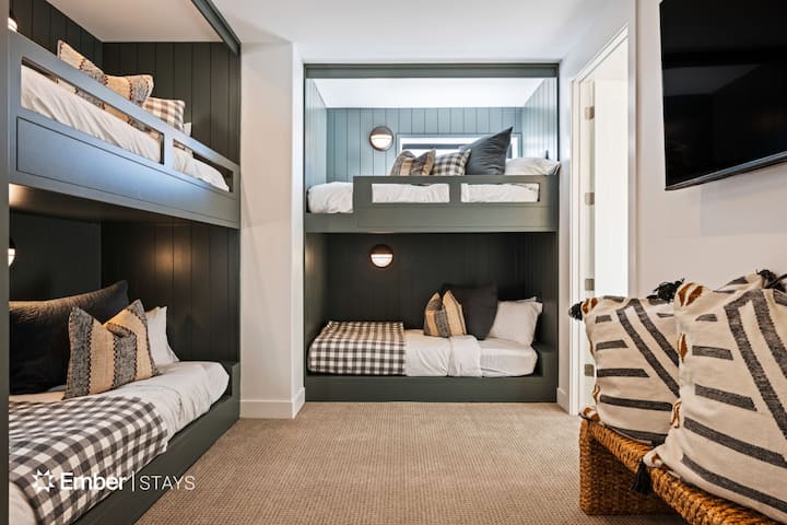 776 Akoya - www.trussmedia.co -77