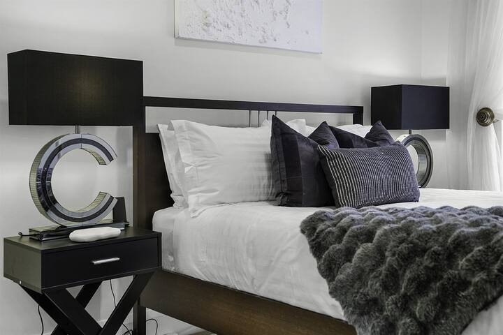 Lake Monger Modern Character Home gallery image 4