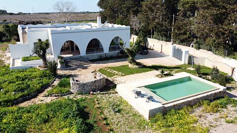 Villa Archidea - Private Pool and Garden