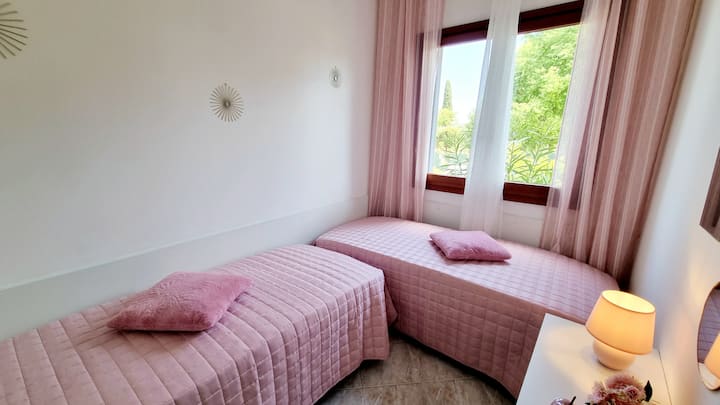 غرفة النوم 2