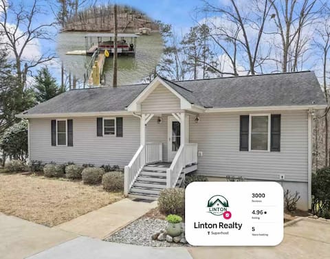 Stone River Lake House w/ Hot Tub & Private Dock!