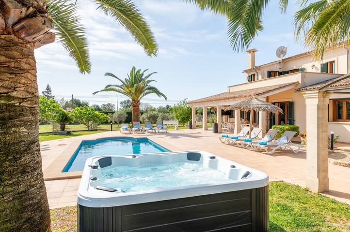 Villa Sun Club Home gallery image 3