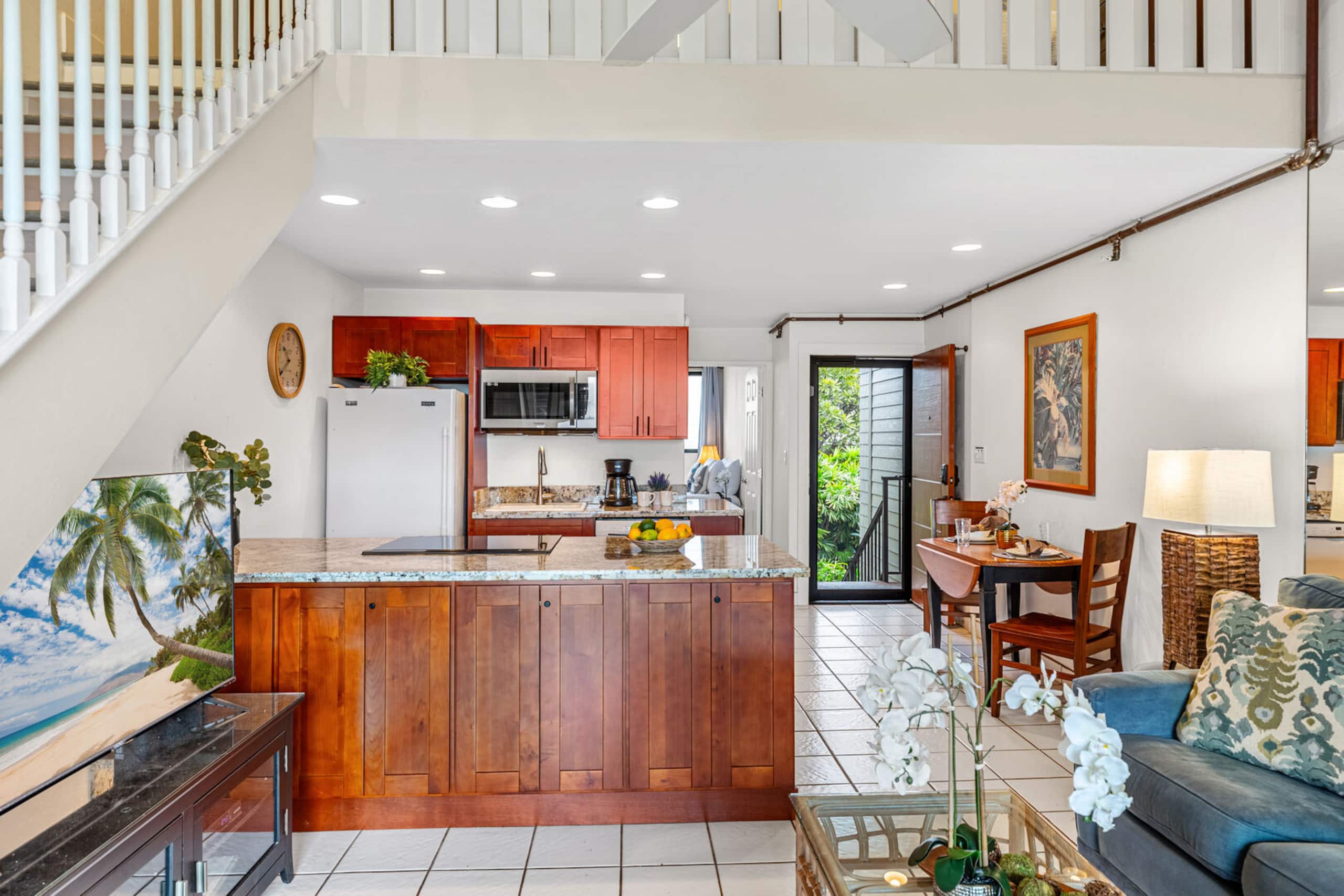 Condo in Lahaina · ★5.0 · 2 bedrooms · 2 beds · 2 private baths - Image 9