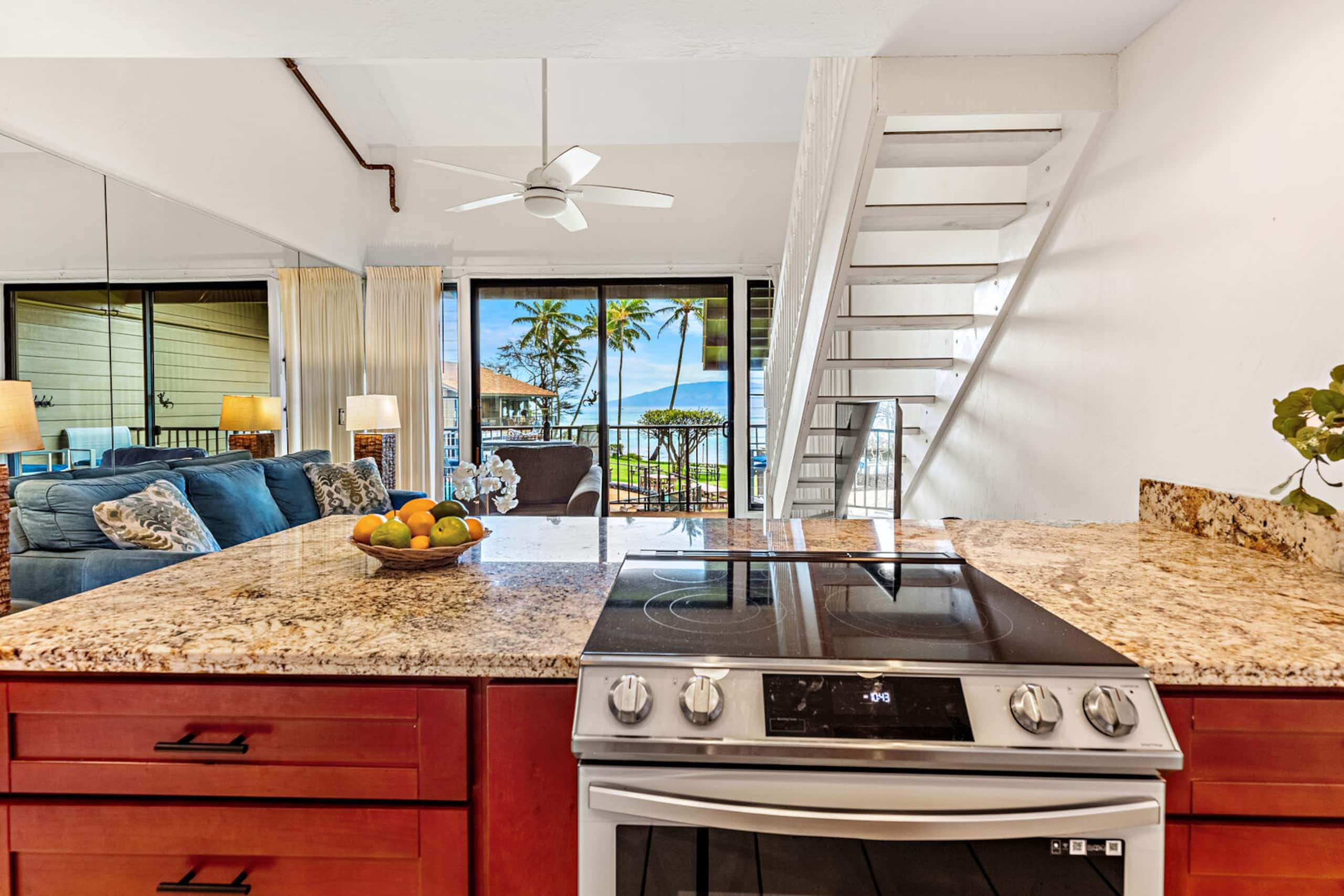 Condo in Lahaina · ★5.0 · 2 bedrooms · 2 beds · 2 private baths - Image 13