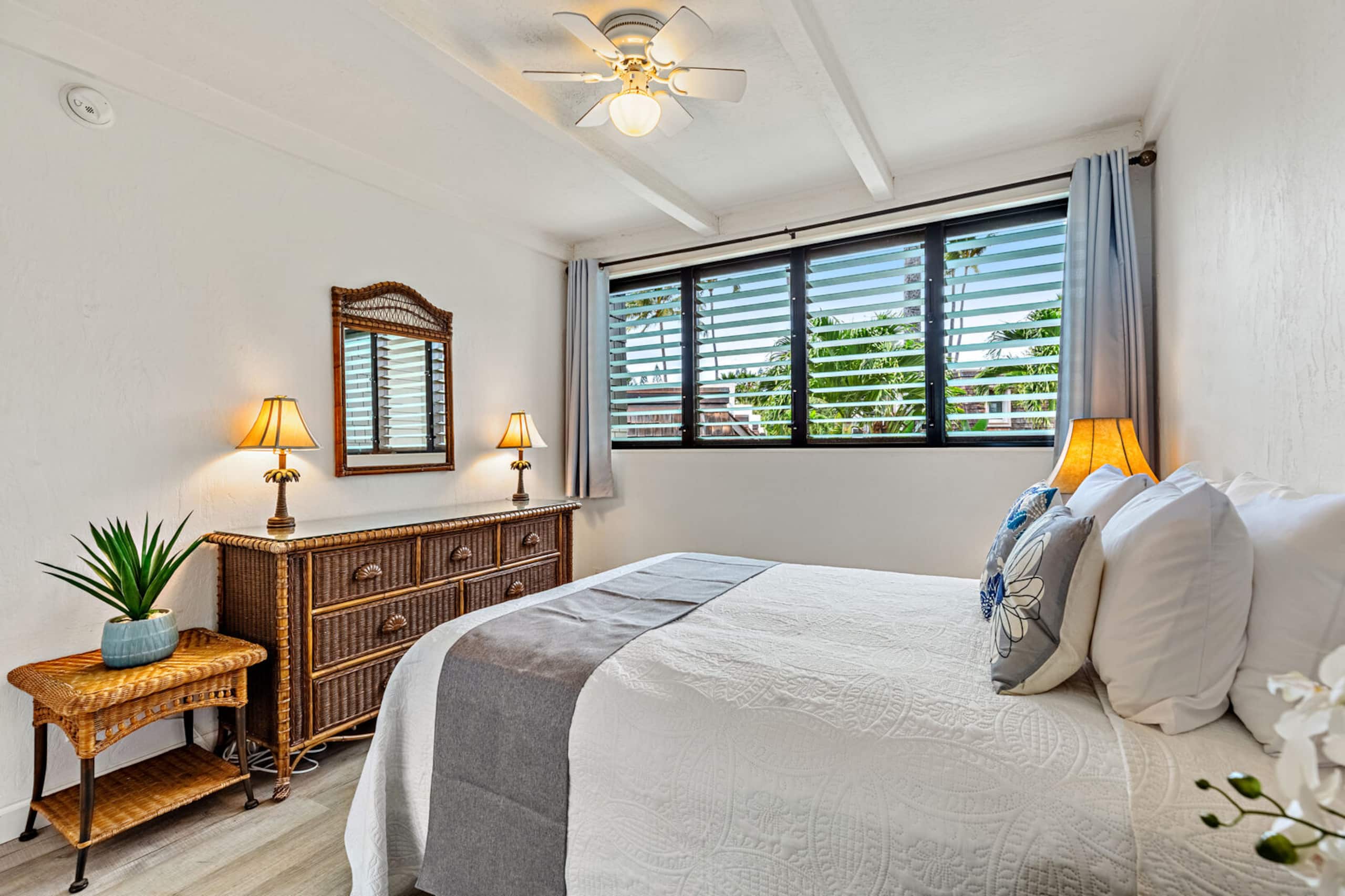 Condo in Lahaina · ★5.0 · 2 bedrooms · 2 beds · 2 private baths - Image 22