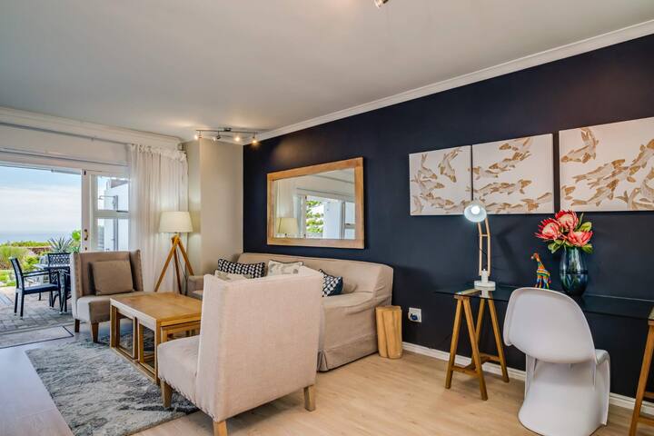 Home Away from Home w Ocean Views and Pool The Kes gallery image 2