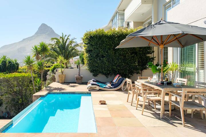 Secure Holiday Apartment w Private Pool Calico gallery image 5