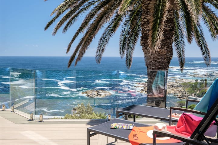 Modern Apartment with Private Pool Houghton Steps