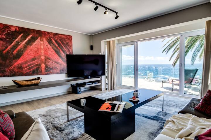 Modern Apartment with Private Pool Houghton Steps gallery image 2