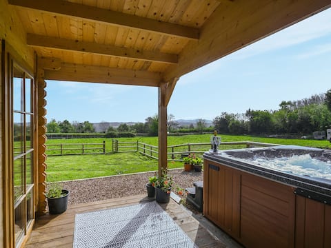Top performing Airbnb: Stable Lodge at Greenacre in Herefordshire