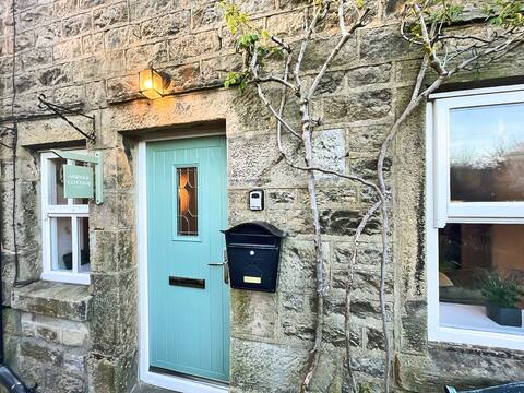 Middle Cottage