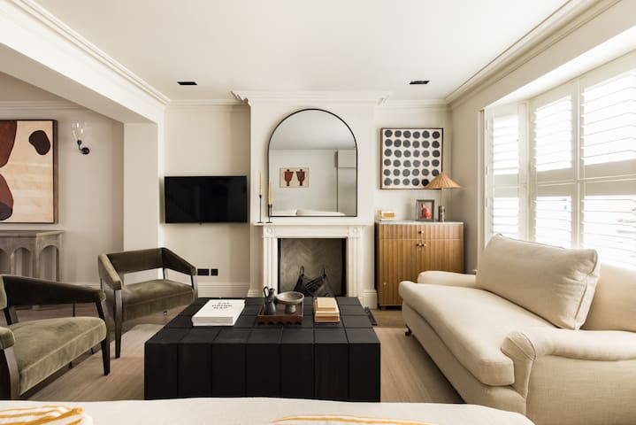 The Kensington House by HoK Living